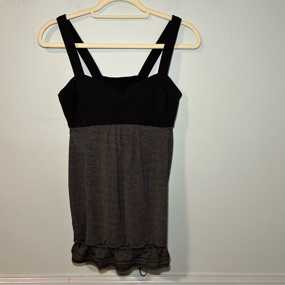 Lululemon Gray & Black Run Back On Track Tank Top Size 8